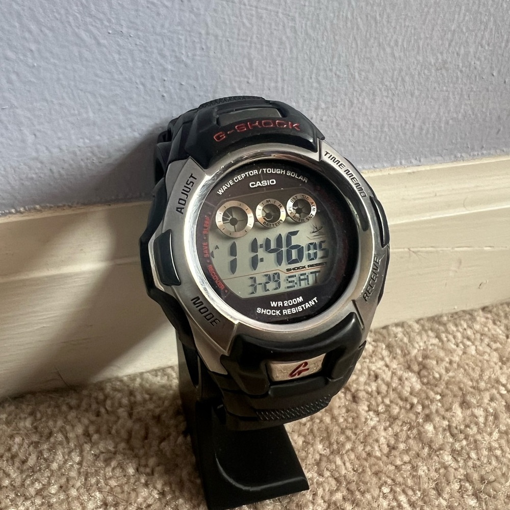 Casio Black Solar Watch with Rugged Design and Digital Display GW-500A